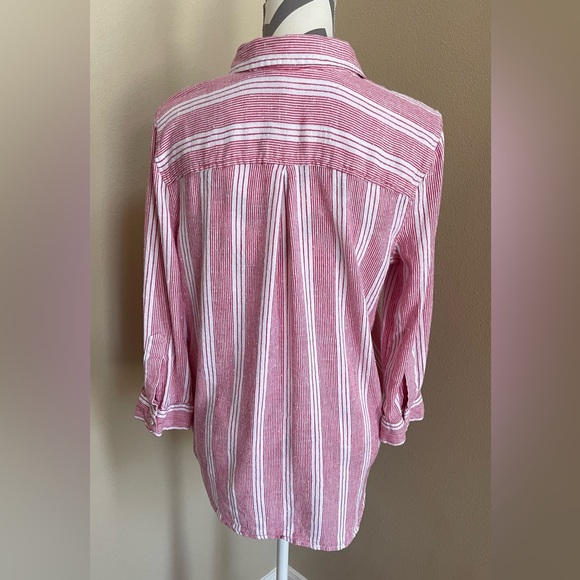 Intro Women’s Button Up Shirt - Size: Large - Picture 2 of 6